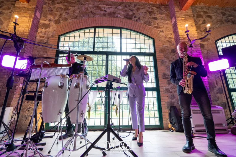 Il trio Everglades durante un ricevimento